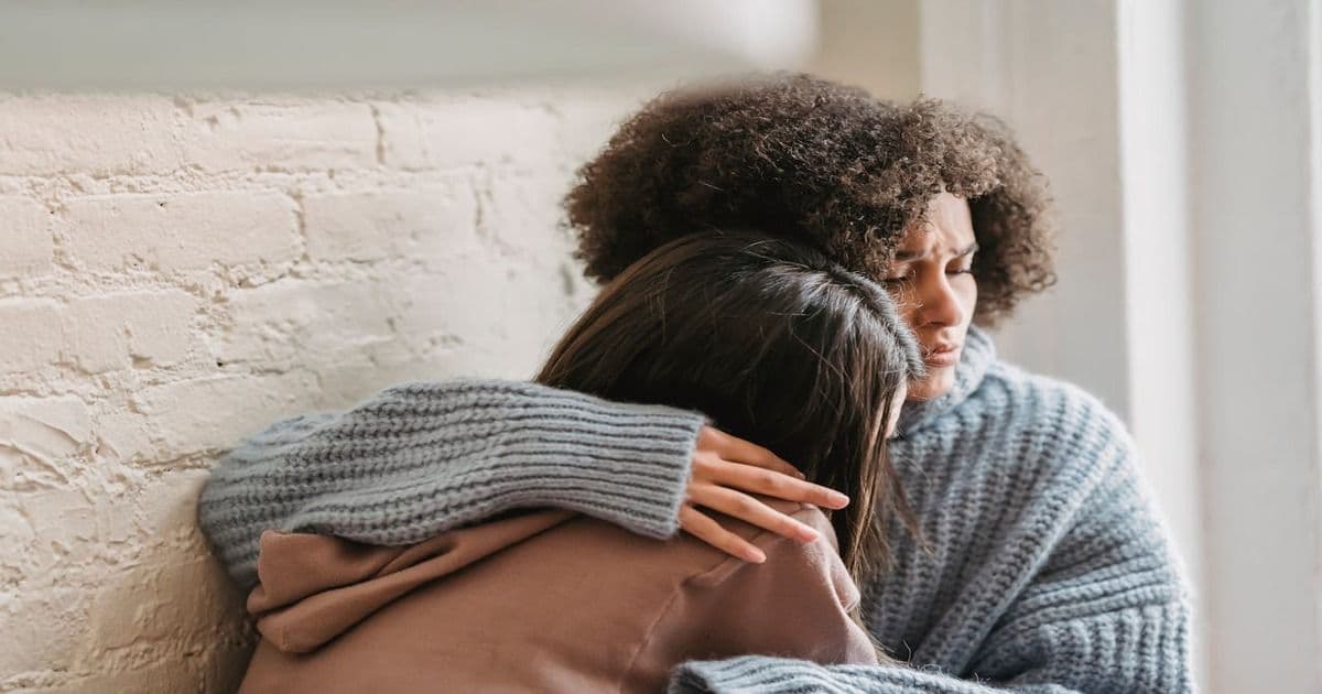 What Not to Say to a Grieving Person (And What Actually Helps)